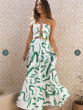 SEVEN WONDERS Yorkalina Maxi Dress Emerald Green/White